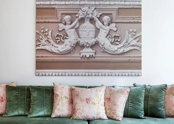 Residentas Apostolos Daire *