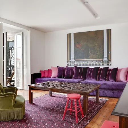 Residentas Apostolos * Lisboa