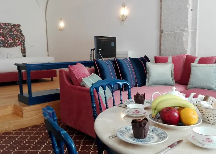 Residentas Apostolos