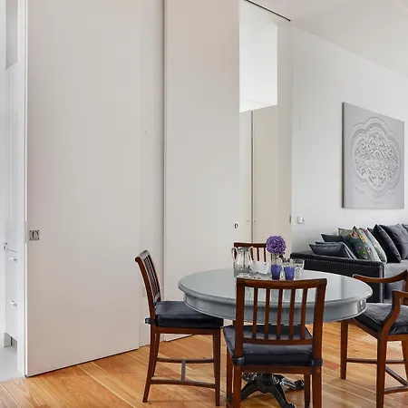 Residentas Apostolos アパート