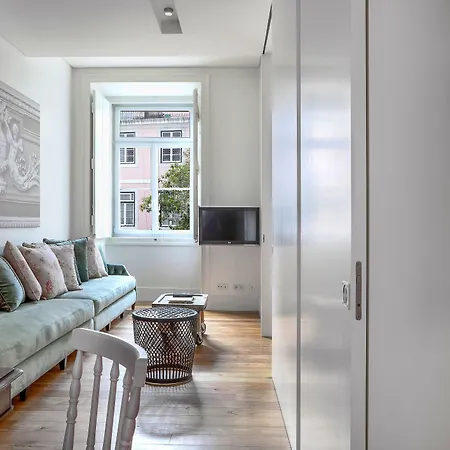 Residentas Apostolos Lisboa